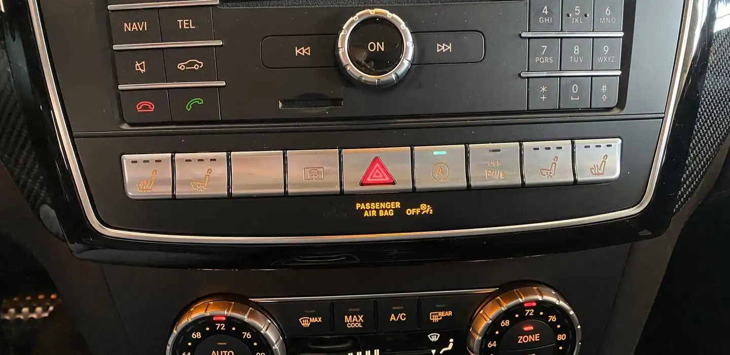 rent a suv controller